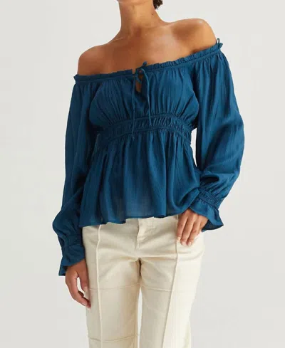 CRESCENT LONG SLEEVE BABY DOLL TOP IN BLUE 