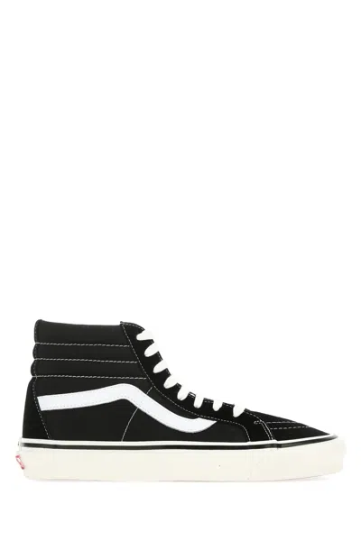 VANS BLACK CANVAS SK8-HI SNEAKERS 