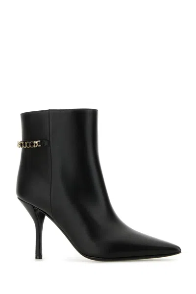 Gucci Leather Signoria Ankle Boots