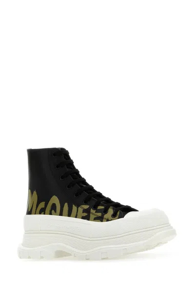 Alexander Mcqueen Tread Slick Ankle Boots In Calf Leather