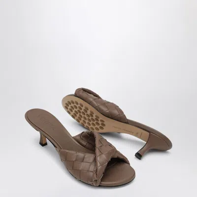 Bottega Veneta Mud Nappa Leather Blink Flat Sandals In Brown