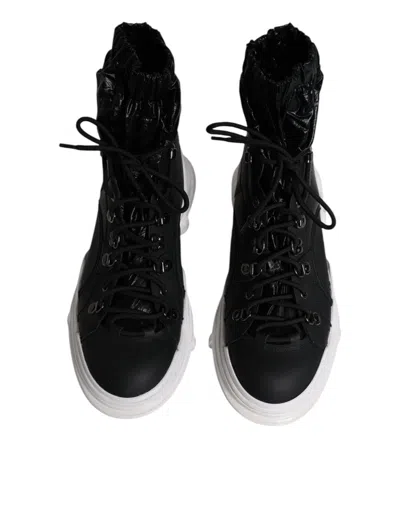 Dolce & Gabbana Lace-up Boot In Black