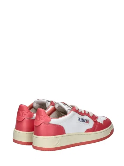 Autry Pink And White 'medalist' Low Top Sneakers