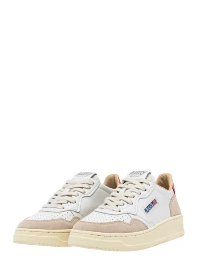 Autry Medalist Low Sneaker In White
