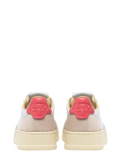 Autry Medalist Low Sneaker In White