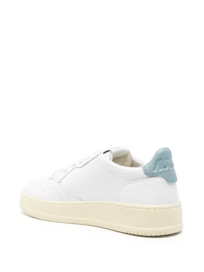 Autry 'medalist Low' White Sneakers With Logo Detail And Heel Tab