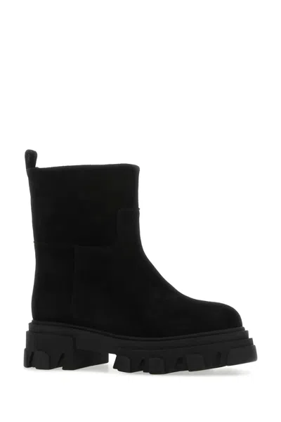 Gia Couture Boots