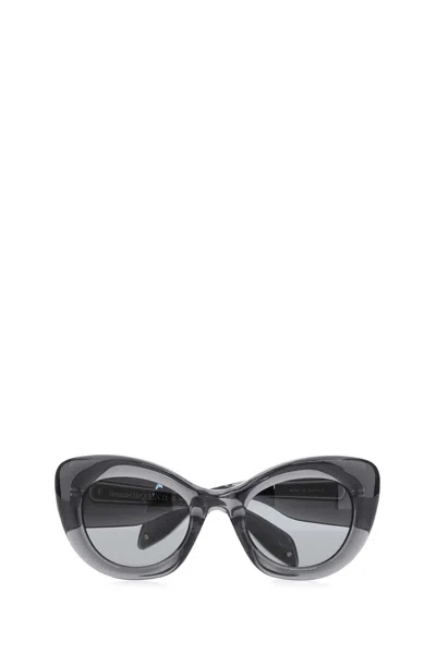 Alexander Mcqueen Dark Grey Cat Eye Sunglasses In Black