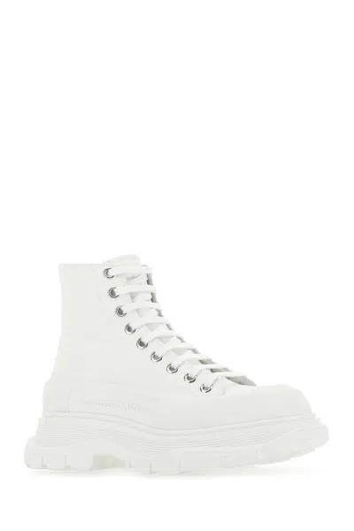 Alexander Mcqueen Tread Slick High-top Sneakers