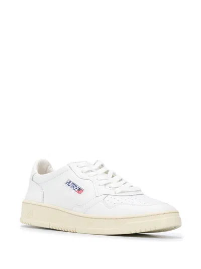 Autry Medalist Low White Sneakers With Suede Inserts And Tonal Heel Tab In Leather Man