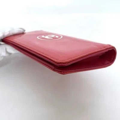 Pre-owned Chanel Pink Patent Leather Leather Long Wallet (bi-fold) ()