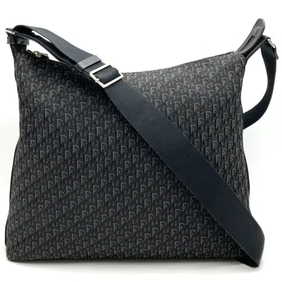 Pre-owned Dior Christian  Black Canvas Shoulder Bag ()