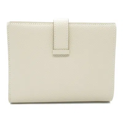 Pre-owned Hermes Ivory Leather Wallet (bi-fold) ()
