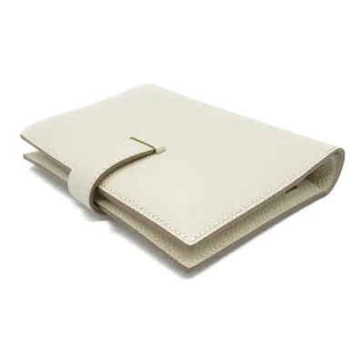 Pre-owned Hermes Ivory Leather Wallet (bi-fold) ()