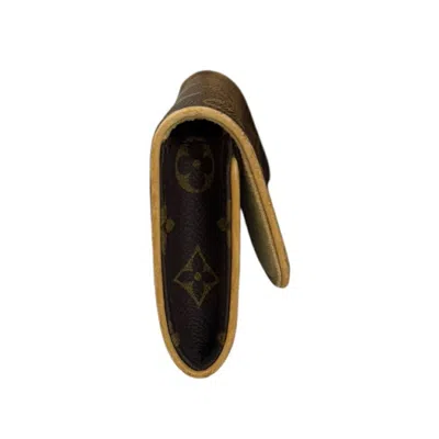 Pre-owned Louis Vuitton Brown Monogram Canvas Pochette Shoulder Bag ()