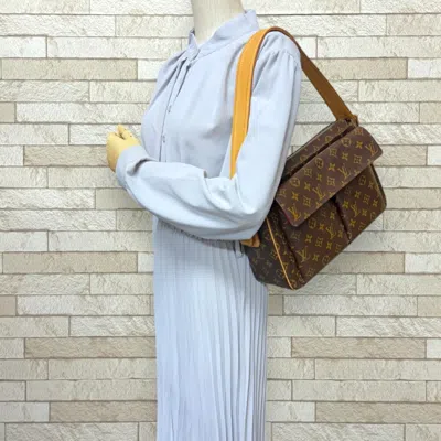 Pre-owned Louis Vuitton Brown Monogram Canvas Shoulder Bag ()
