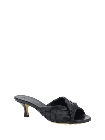 Bottega Veneta Interciato Woven Twist Mule Sandals In Multicolor