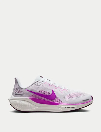 Nike Pegasus 41 Shoes In White