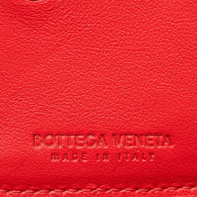 Pre-owned Bottega Veneta Red Color Leather Wallet (tri-fold) ()