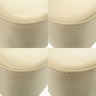 Pre-owned Burberry Ivory Leather Shoulder Bag ()