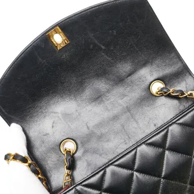 Pre-owned Chanel Black Leather Shoulder Bag ()