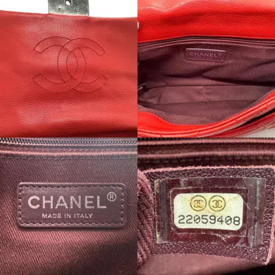 Pre-owned Chanel Red Color Leather Shoulder Bag ()