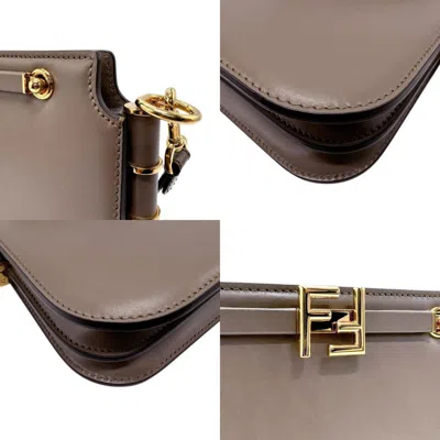 Pre-owned Fendi Grayish Leather Shoulder Bag ()