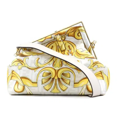 Pre-owned Fendi Light Beige Yellow Canvas Leather Shoulder Bag () In Light Beige, Yellow