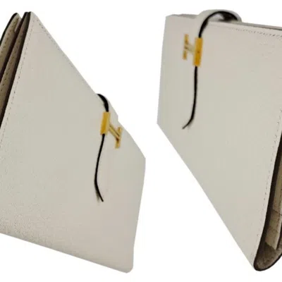Pre-owned Hermes Bearn Gold Chevre Leather Long Wallet (bi-fold) ()