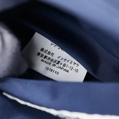 Pre-owned Issey Miyake Navy Polyester Shoulder Bag ()
