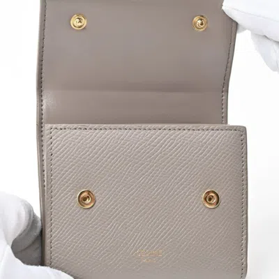 Pre-owned Celine Grayish Leather Wallet (tri-fold) ()