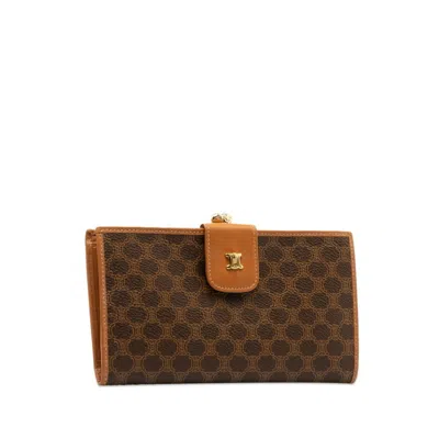 Pre-owned Celine Macadam Brown Pvc Leather Wallet (bi-fold) ()