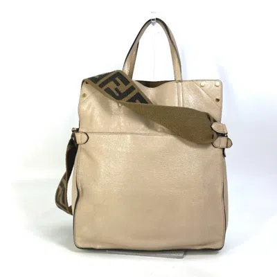 Pre-owned Fendi Beige Leather Shoulder Bag ()