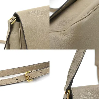 Pre-owned Fendi Beige Leather Shoulder Bag ()