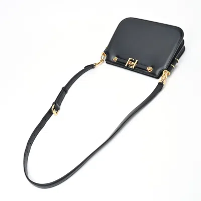 Pre-owned Fendi Black Leather Shoulder Bag ()