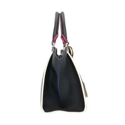 Pre-owned Fendi Black Leather Shoulder Bag ()
