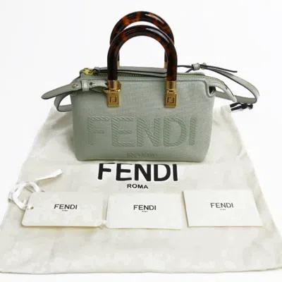 Pre-owned Fendi Light Green Canvas Leather Shoulder Bag ()