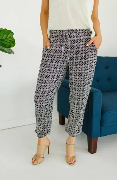 Pink Martini Claire Jogger Pants In Black In Black