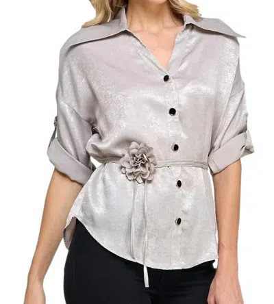 Pastel Design Liz Button-down Blouse With Rosette Sash In Silver In Silver