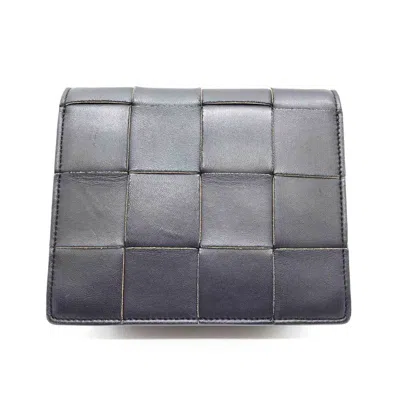Pre-owned Bottega Veneta Intrecciato Black Leather Shoulder Bag ()