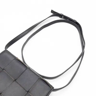 Pre-owned Bottega Veneta Intrecciato Black Leather Shoulder Bag ()
