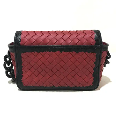 Pre-owned Bottega Veneta Red Leather Shoulder Bag ()