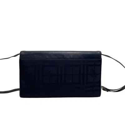 Pre-owned Burberry Navy Leather Nylon Clutch Bag Shoulder Bag ()