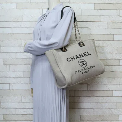 Pre-owned Chanel Beige Canvas Leather Tote Bag ()