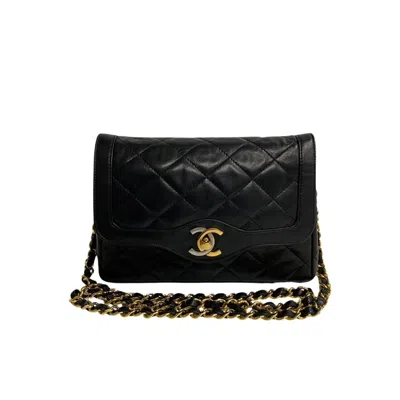 Pre-owned Chanel Black Leather Shoulder Bag ()