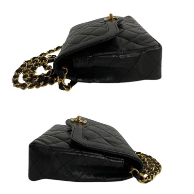 Pre-owned Chanel Black Leather Shoulder Bag ()