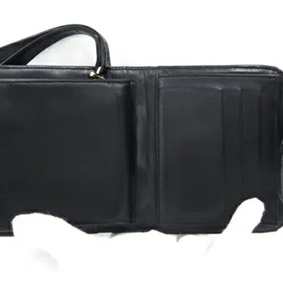 Pre-owned Chanel Black Patent Leather Wallet (bi-fold) ()