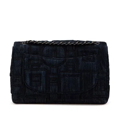 Pre-owned Chanel Blue Denim Shoulder Bag ()