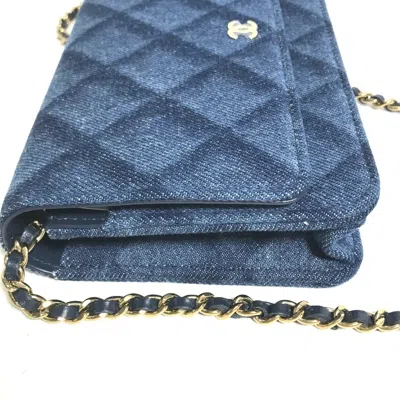 Pre-owned Chanel Blue Denim Shoulder Bag ()