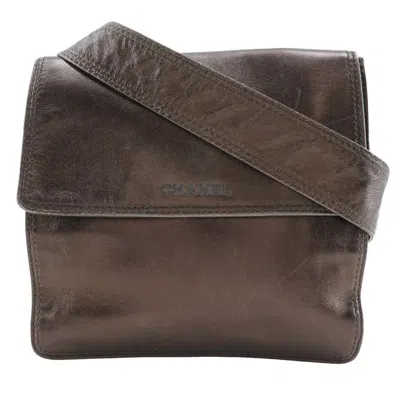 Pre-owned Chanel Bronze Leather Shoulder Bag ()